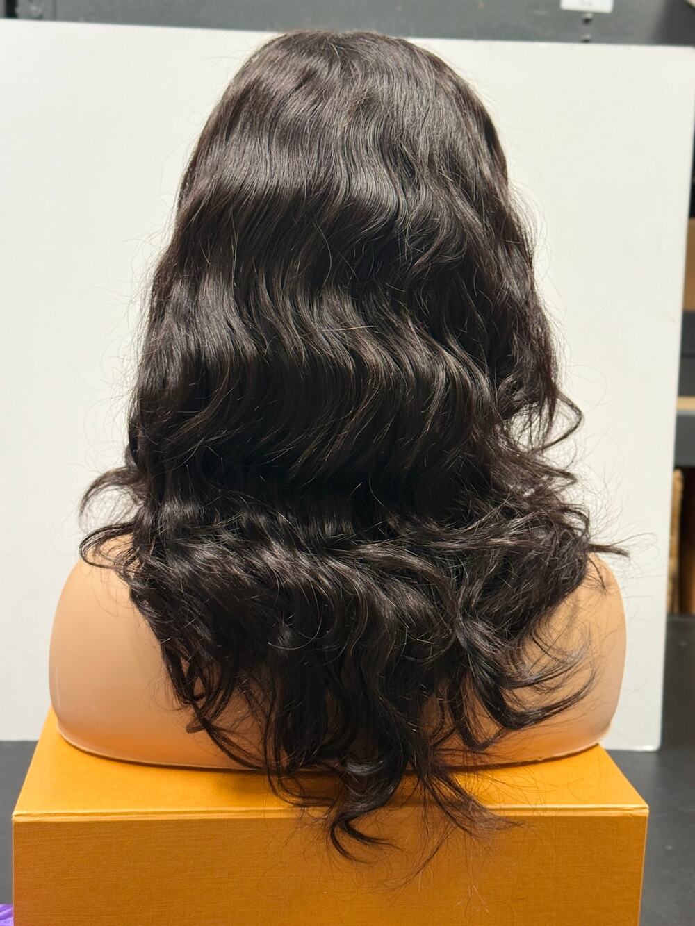 Luvme Hair Natural Black Body Wave Human Hair Wig 21" NWT